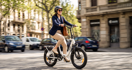 How to Choose an E-Bike for Smaller Riders: Why These Details Matter More Than Specs
